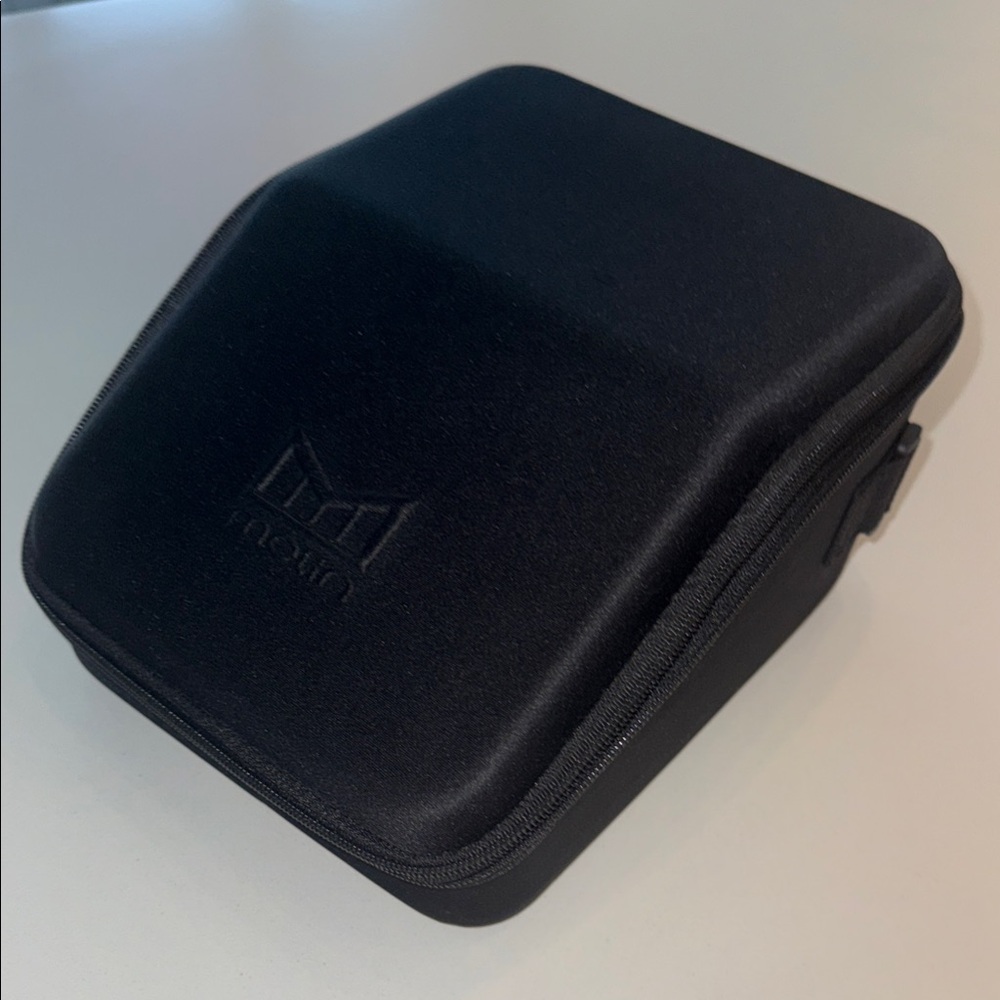 Melin Black Hard Shell Case